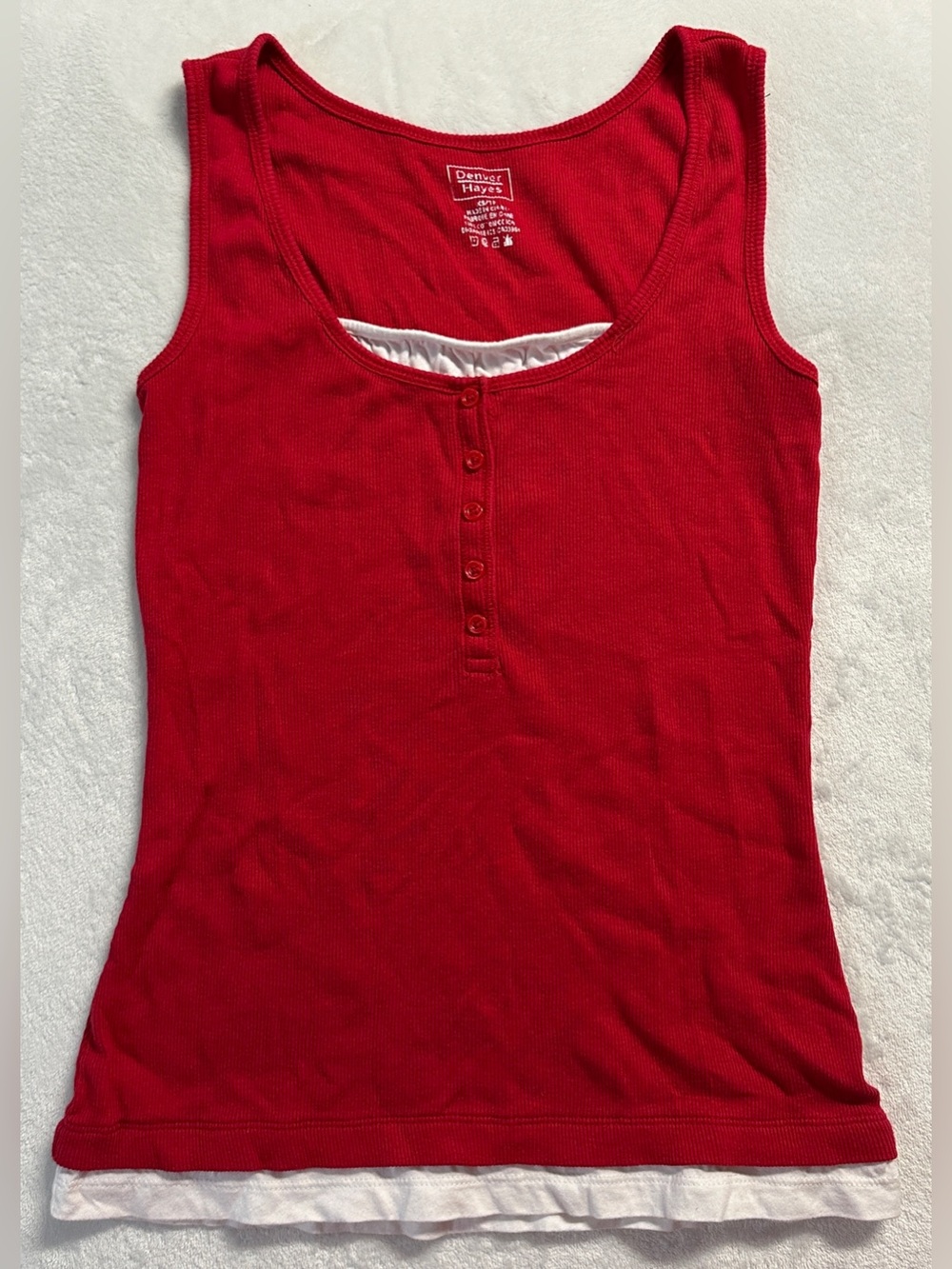Y2K DENVER HAYES women's red ribbed white lined tank, M.